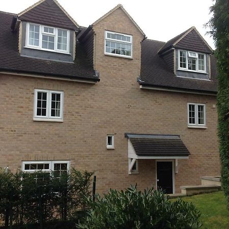 Oxford Apartments 1 Luaran gambar