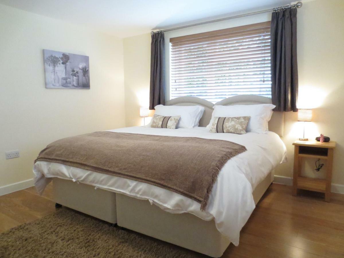 Oxford Apartments 1 Luaran gambar