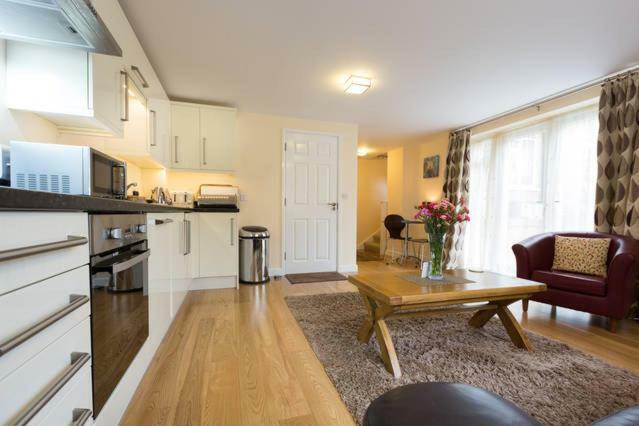 Oxford Apartments 1 Luaran gambar