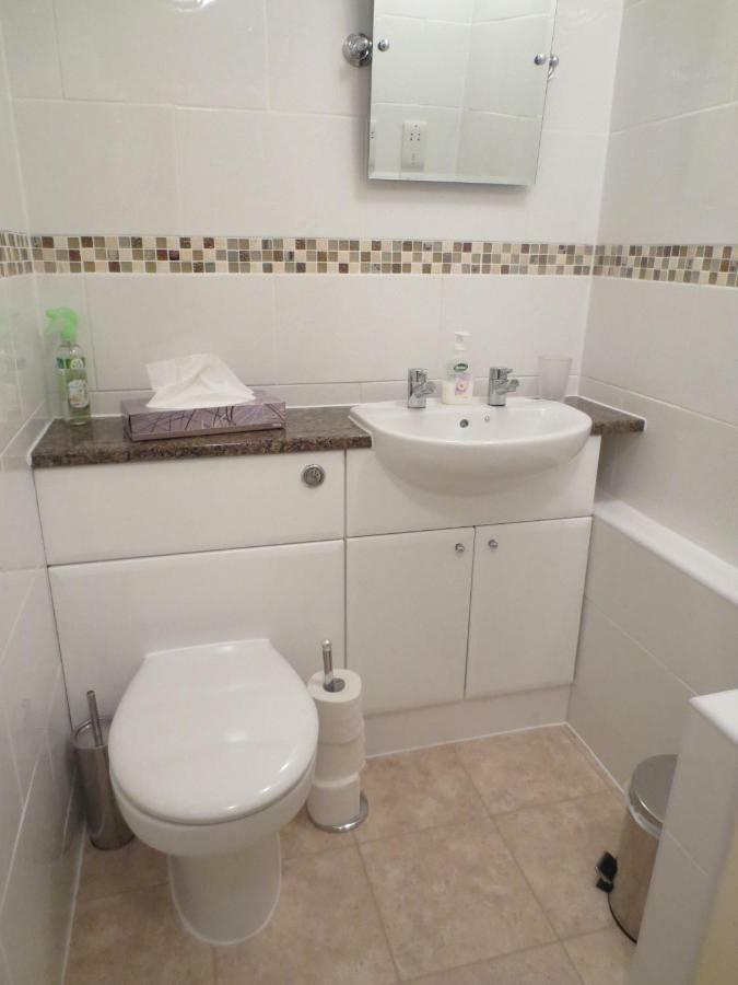 Oxford Apartments 1 Luaran gambar